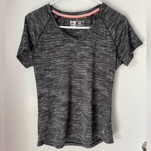 Short sleeved Reebok athletic top. Lightweight and perfect for gym or daily use